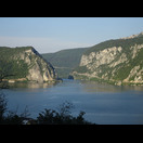 Unterhalb diese Punktes liegt direkt am Ufer unsere aktuelle Unterkunft mit ebenfalls schöner Aussicht